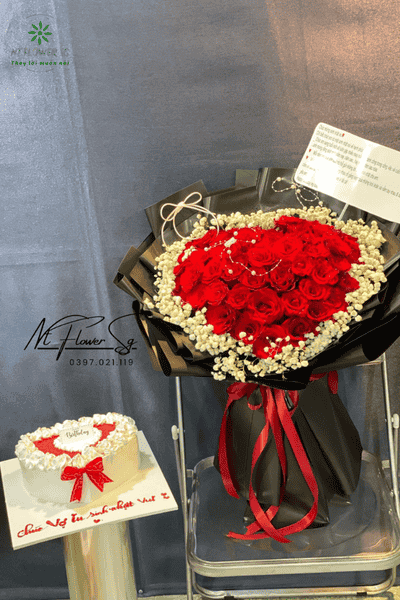 Bó Hoa Hồng Đỏ Ecuador